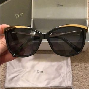 DIOR Metaleyes Black & Gold Sunglasses